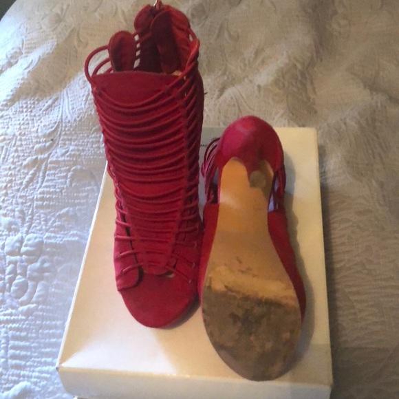 Marsh&Maddaux 6 inch plarform pumps - Picture 3 of 3